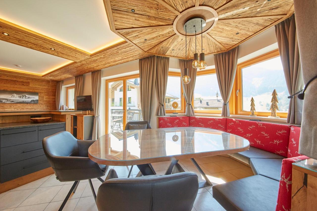 Appartements Hollandia Saalbach-Hinterglemm Exterior foto
